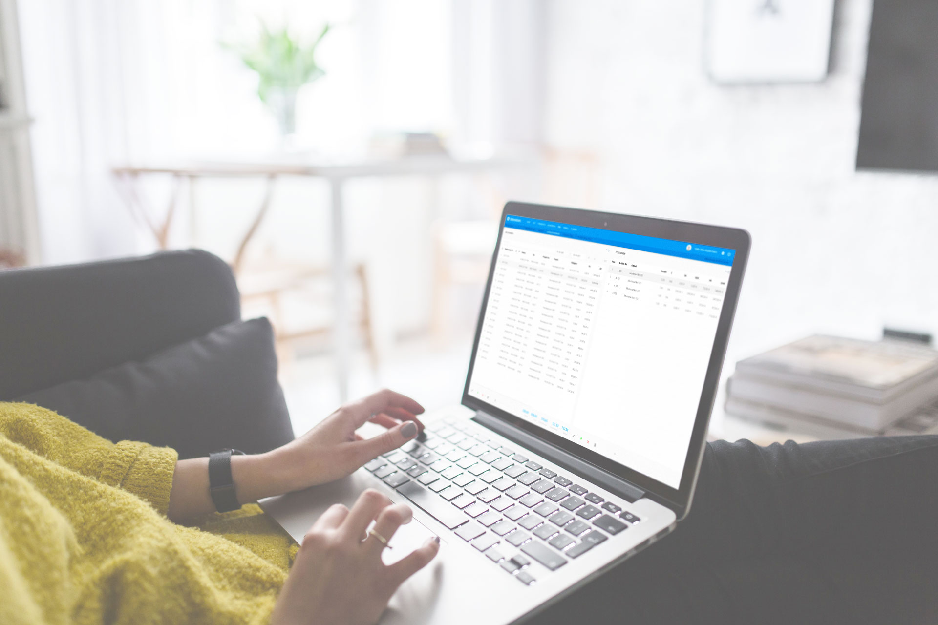 Mit wenigen Klicks Rechnungen aus der Leistungserfassung und den Artikelstammdaten erstellen.